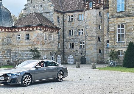 Audi A8 60 TFSI e quattro tiptronic -