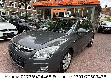 Hyundai i30 1.6 KLIMA/4xel.FH/ZV mit FB/8xBEREIFT