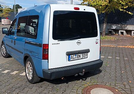 Opel Combo 1.4 TWINPORT ECOTEC -