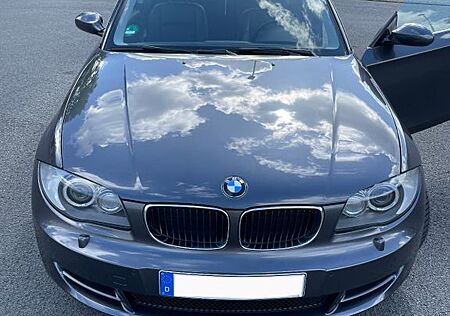 BMW 125i Coupé -