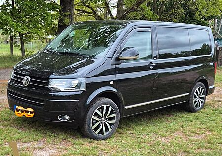 VW T5 Multivan Volkswagen Comfortline Cup