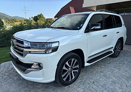 Toyota Land Cruiser 200 Executive Lou 4.5 V8 TwinTrubo