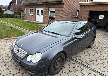 Mercedes-Benz CL 200