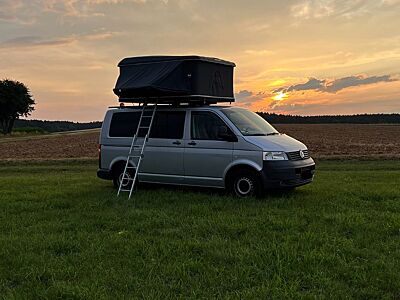 Volkswagen VW T5 Automatik Camper | 130 PS | 5-Zylinder | v