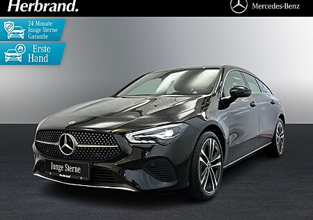 Mercedes-Benz CLA 180 Shooting Brake Progressive Lenkradheiz.