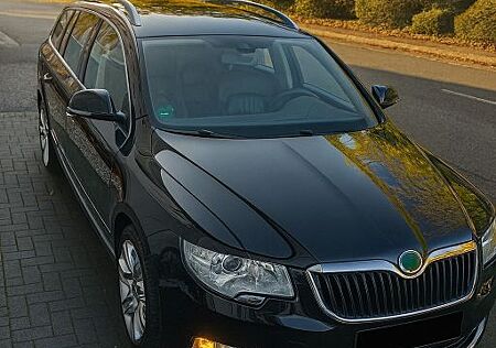 Skoda Superb gebraucht kaufen Skoda Superb 2.0 TDI 125kW DSG Elegance Combi Elegance