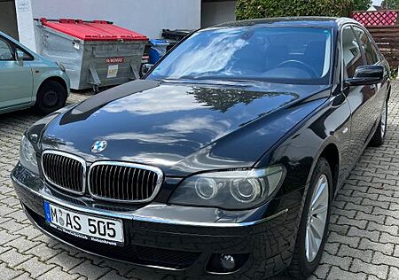 BMW 740i A - Voll