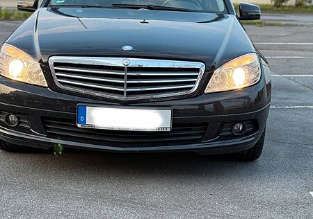 Mercedes-Benz C 180 CGI Automatik TÜV 07-27 17Z ALLW. Reife