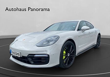 Porsche Panamera Turbo S E-Hybrid Sport Chrono