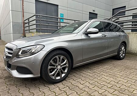 Mercedes-Benz C 200 BLUETEC T AVANTGARDE NAVI/AHK/SPORT/T-LEDE