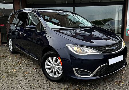 Chrysler Pacifica 3.6 / TOURING/ SHZ / NAVI / TV