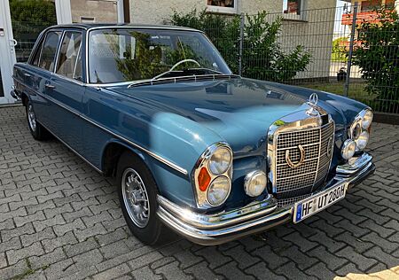 Mercedes-Benz 280 SE Automatik (W108)
