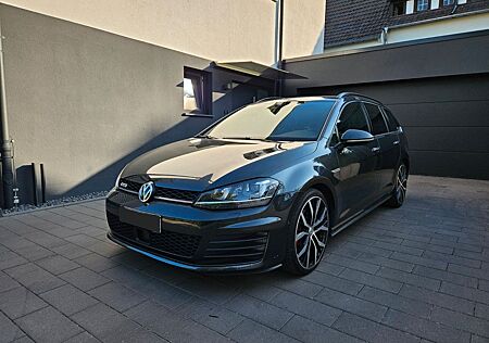 VW Golf Volkswagen VII 2.0 TDI GTD Variant