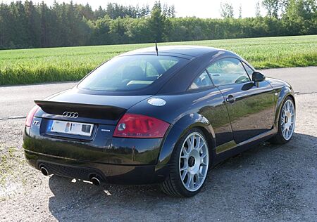 Audi TT 8N Coupe 3.2 DSG quattro