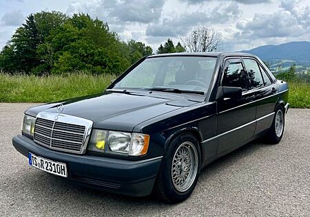Mercedes-Benz 190 190E