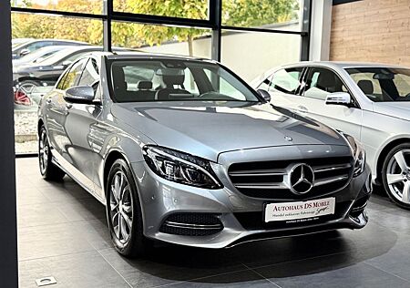 Mercedes-Benz C 180 CGI 7G Avantgarde / Comand / LED Scheinwer