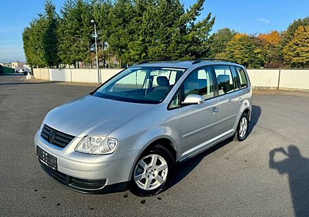 VW Touran Volkswagen 1.6 Trendline*GARANTIE*TÜV/AU NEU*AHK*