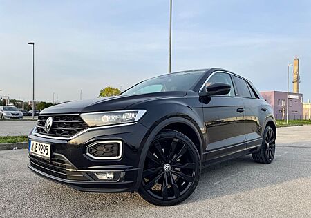 VW T-Roc Volkswagen R-line1.5 TSI ACT OPF DSG UNITED UNITED
