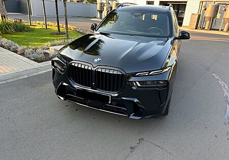 BMW X7 xDrive40d - M Sport Pro - 23 Zoll -