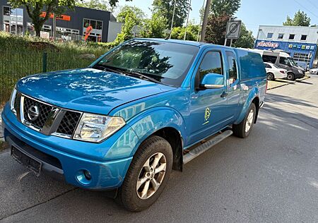 Nissan Navara 2.5,Klimaautomatik,4x4
