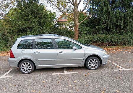 Peugeot 307 2.0 16V Premium 135 Premium