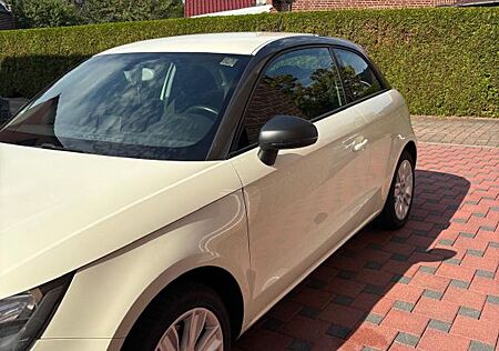 Audi A1 1.6 TDI Attraction Attraction