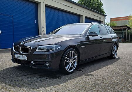 BMW 535d Touring A Luxury Line Luxury Line