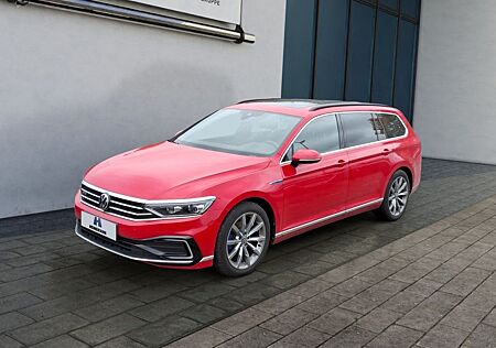 VW Passat Volkswagen GTE Variant 1.4 TSI DSG SoH 94% Pano ergo