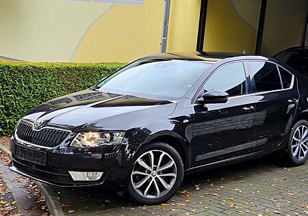 Skoda Octavia Edition * 21800km * NEUWERTIG *