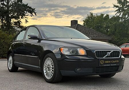 Volvo S40 Lim. 2.4 Kinetic KLIMA - 8 fach bereift