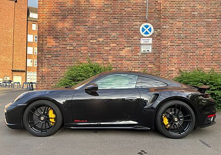 Porsche 992 Turbo S -Top gepflegt-InspektionGarantie-19%