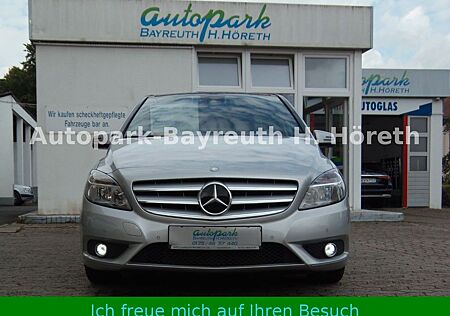 Mercedes-Benz B 200 PANORAMAGLASDACH EL. KUNSTLEDER NAVI