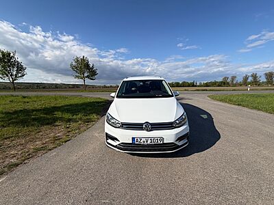 Volkswagen Touran 2.0 TDI SCR 140kW DSG R-Line 190PS
