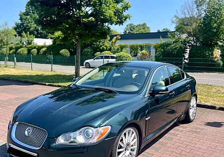 Jaguar XF 3.0 V6 Diesel S Portfolio /TÜV NEU/KAM/SHZ