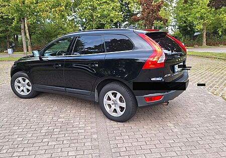 Volvo XC 60 XC60 DRIVe Momentum Momentum