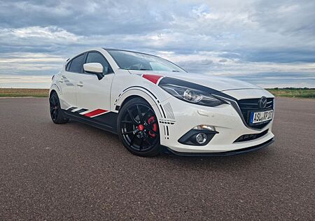 Mazda 3 2.2 SKYACTIV-D 150 Sports-Line Auto Sports...
