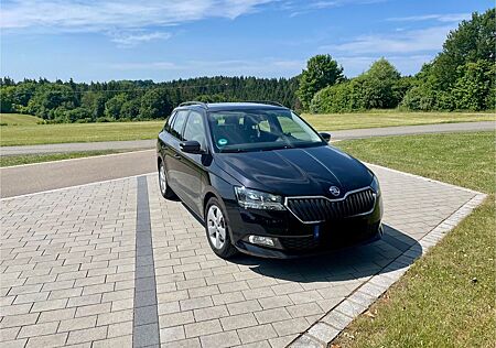 Skoda Fabia Kombi mit verl. Werksgarantie