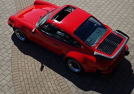 Porsche 930 TURBO absolutes Sammlerfahrzeug
