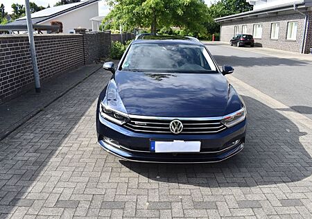 VW Passat Variant Volkswagen 2.0 TDI SCR 140kW DSG BMT 4M ...