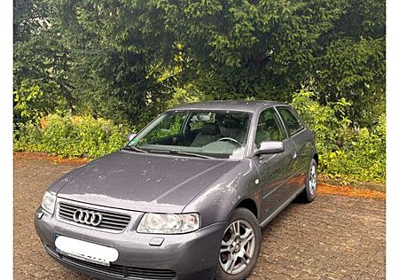 Audi A3 1.6 Ambition Ambition