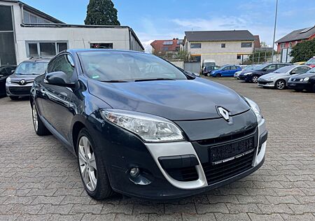 Renault Megane III Coupe Dynamique* 1 HAND*PDC*KLIMA*