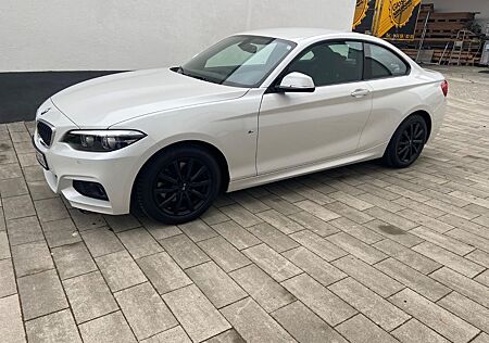 BMW 220i Coupé