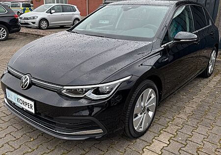 VW Golf Volkswagen VIII Lim. Style 1.5 eTSI