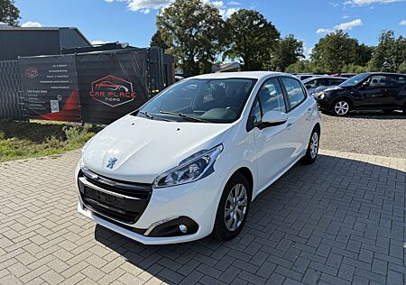 Peugeot 208 Active WENIG KM/PDC/KLIMAANLGE/BORDCOMPUTER