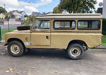 Land Rover Serie III Serie IIa 109 lange Ladefläche 11 Sitze