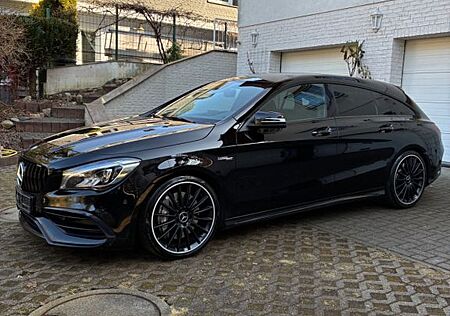 Mercedes-Benz CLA 45 AMG Shooting Brake Mercedes-AMG CLA 4...
