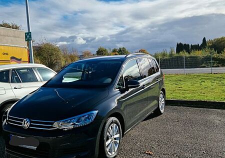 VW Touran Volkswagen 1.6 TDI SCR DSG Comfortline Comfortline