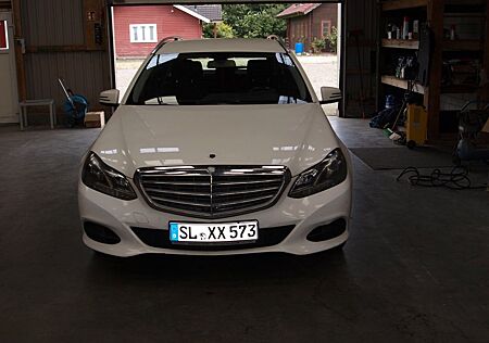 Mercedes-Benz E 200 E -Klasse T-Modell Edition E BlueTec