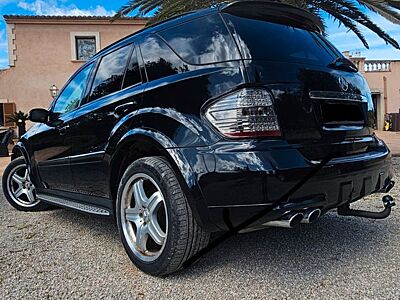 Mercedes-Benz ML 63 AMG 4MATIC AMG
