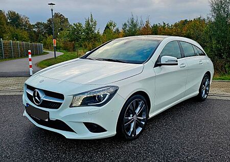 Mercedes-Benz CLA 200 Shooting Brake